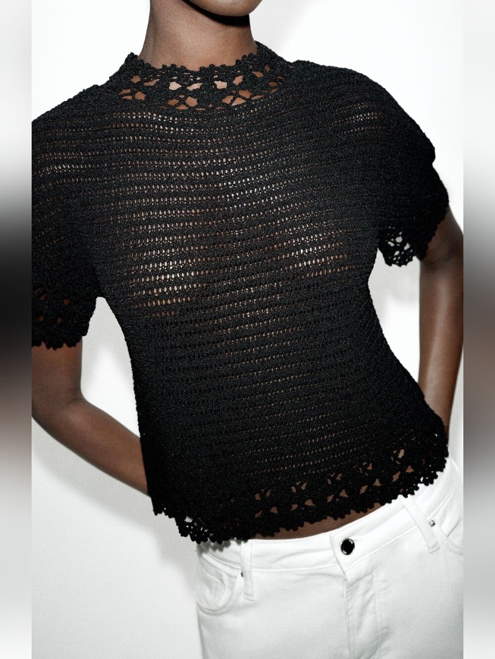 Black Crochet Short-Sleeve Top(M)